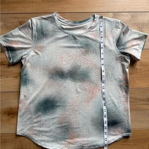 lululemon athletica Short Sleeve Tee in Gray and Orange